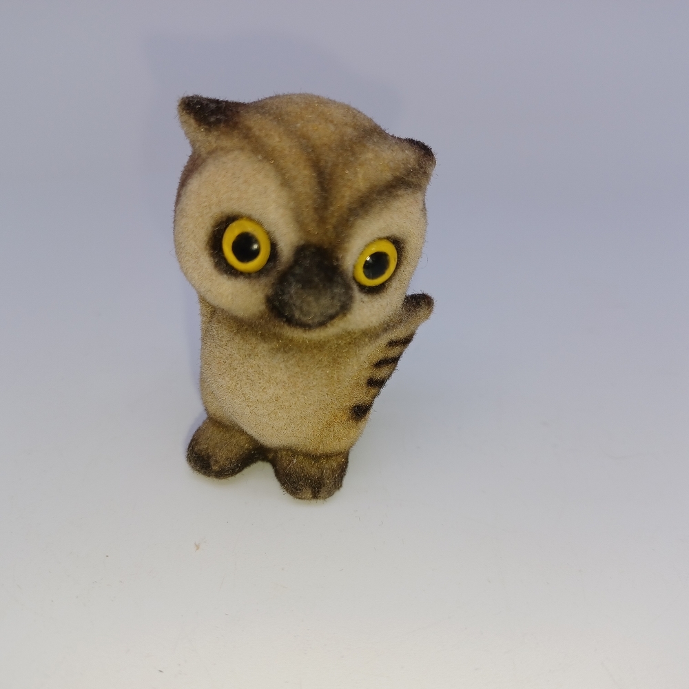 Vintage Josef Originals Flocked Fuzzy Brown Owl Figurine 2.5" Tall Japan